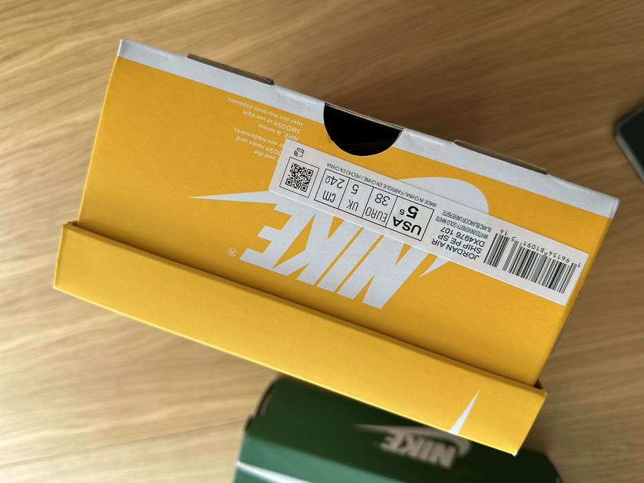 Nike Jordan 1 Air Ship SP biało żółte University Gold r. 42 i inne