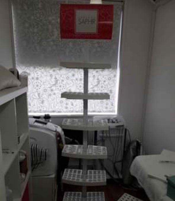 Saphir Metal Display Stand64752243315713120