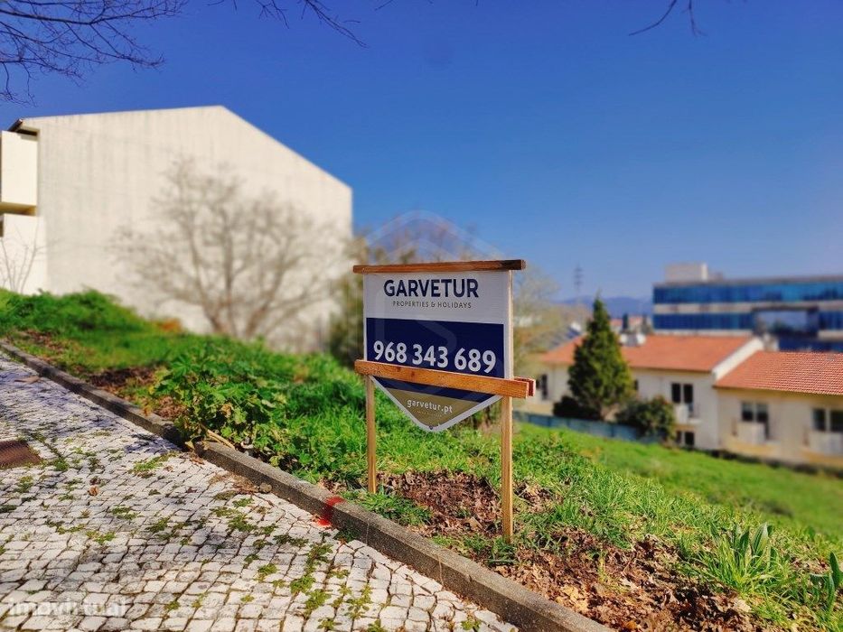 Terreno Urbano em São João da Madeira — S. João Da Madeira, Aveiro