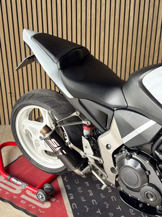 Honda CB1000R Leo Vince