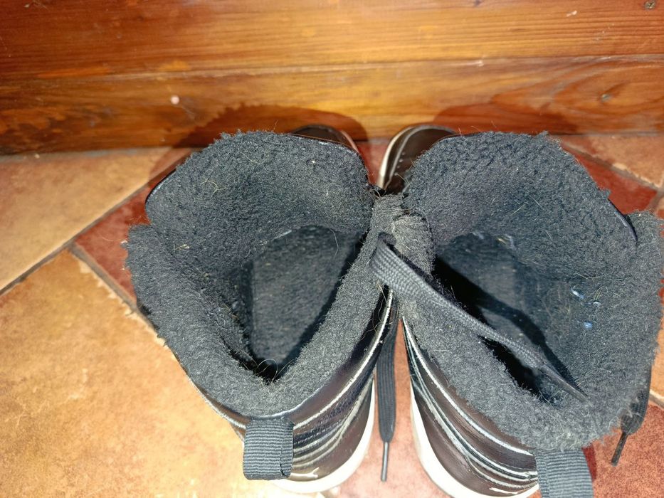 Оригінальна пума для холодної осені. 38 розмір