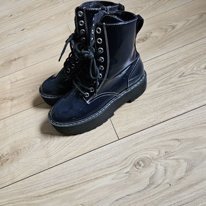 Buty trapery h&M 36 granat glany