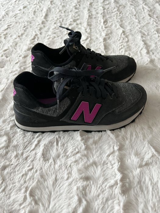 Sapatilhas New Balance 574 usadas