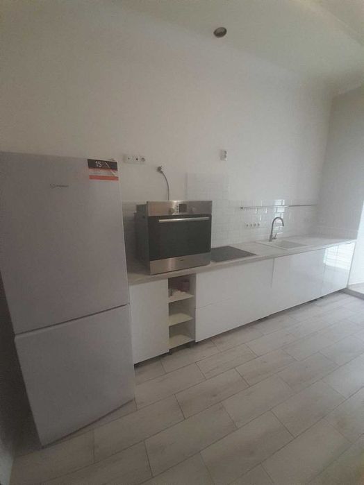 Продам 1-к.кв 52м.кв Центр Евроремонт (404650)