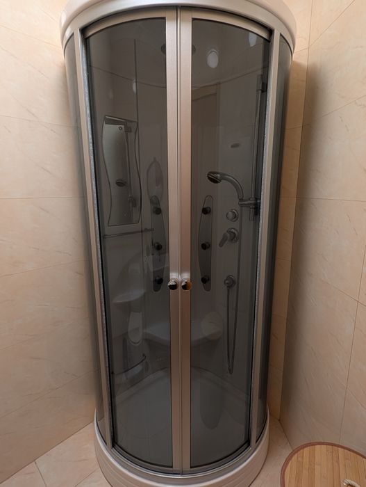Cabine de duche com hidromassagem
