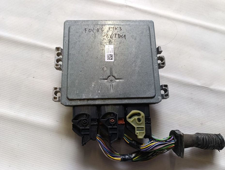komputer sterownik silnika ford focus mk3 bv61-12a650-dgb