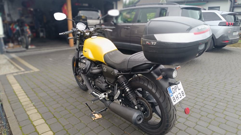 Moto Guzzi v7  850cm
