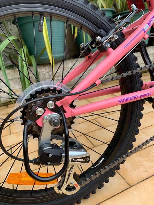 Bicicleta de montanha criança cor-de-rosa