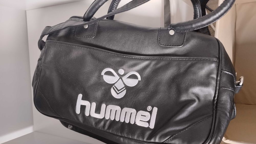 Torebka.  Hummel