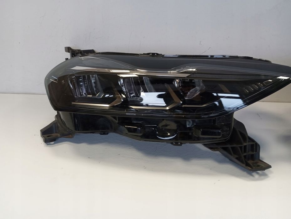 Lampa Full Led Citroen Ds3 Lift 9845437080 Prawa Przednia Przód