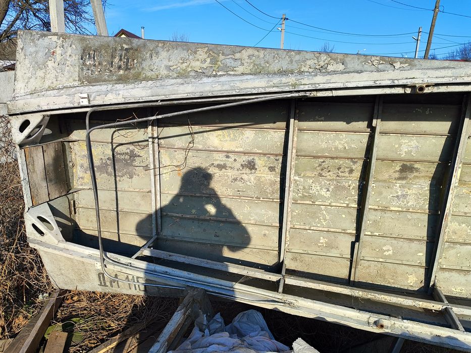 Продам лодку Южанка с документами.