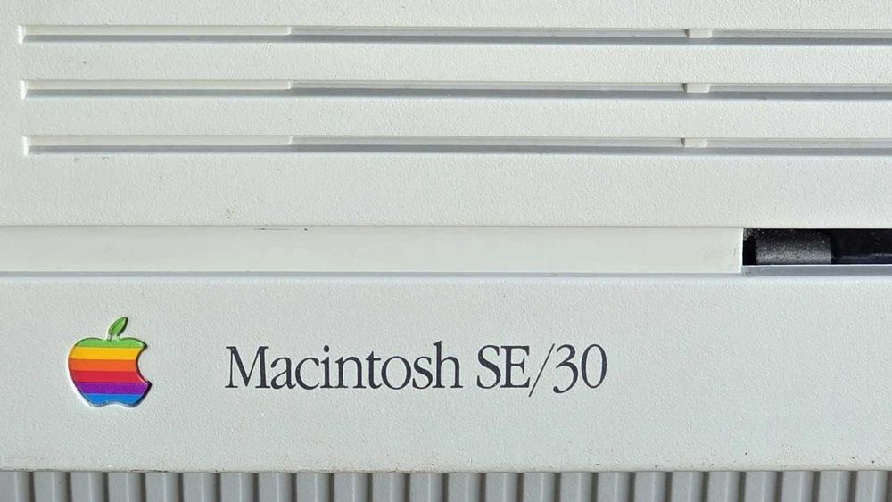 Macintosh SE/30 - AS IS