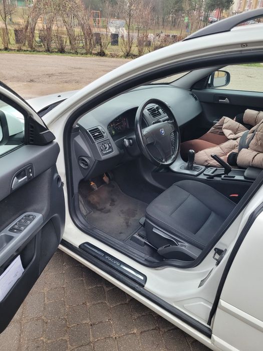 Sprzedam Volvo v50 2010