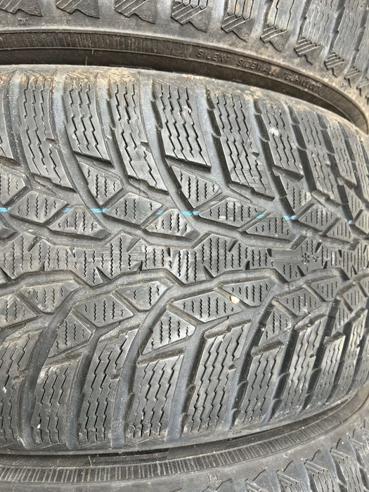 Резина зима 225/55 R 16 Nokian комплект