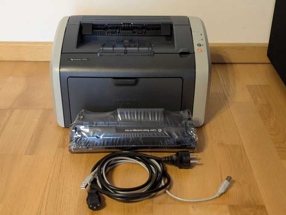 Drukarka HP Laser Jet 1010 + toner + kable