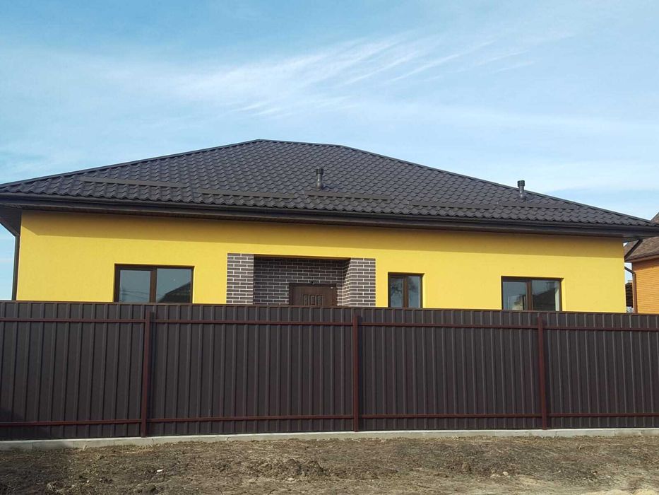 Продам 1 эт. новый дом 135 кв.м. в с.Осещина,9 соток земли от хозяина