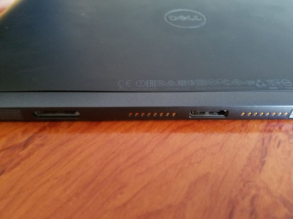 Планшет Dell 5175. 10.8" 8gb 240gb ssd. M5-6Y57