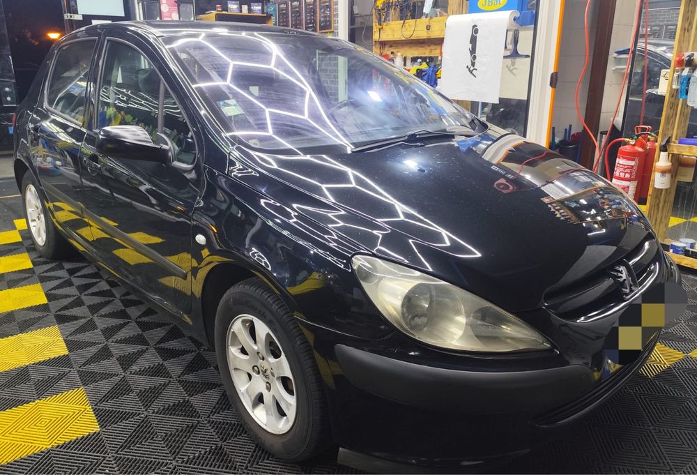 Peugeot 307,2500€,impecavel revisado e inspecionado.