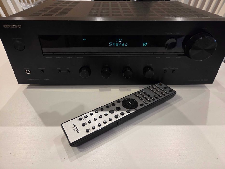 Amplituner ONKYO TX-8030