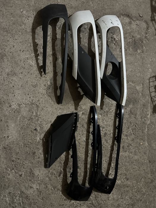 Накладка на туманку, кришка Touareg NF. FL