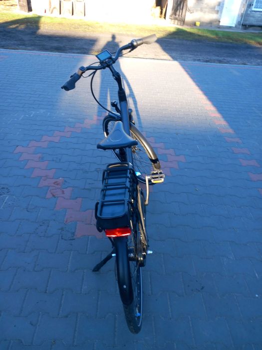 Rower elektryczny giant