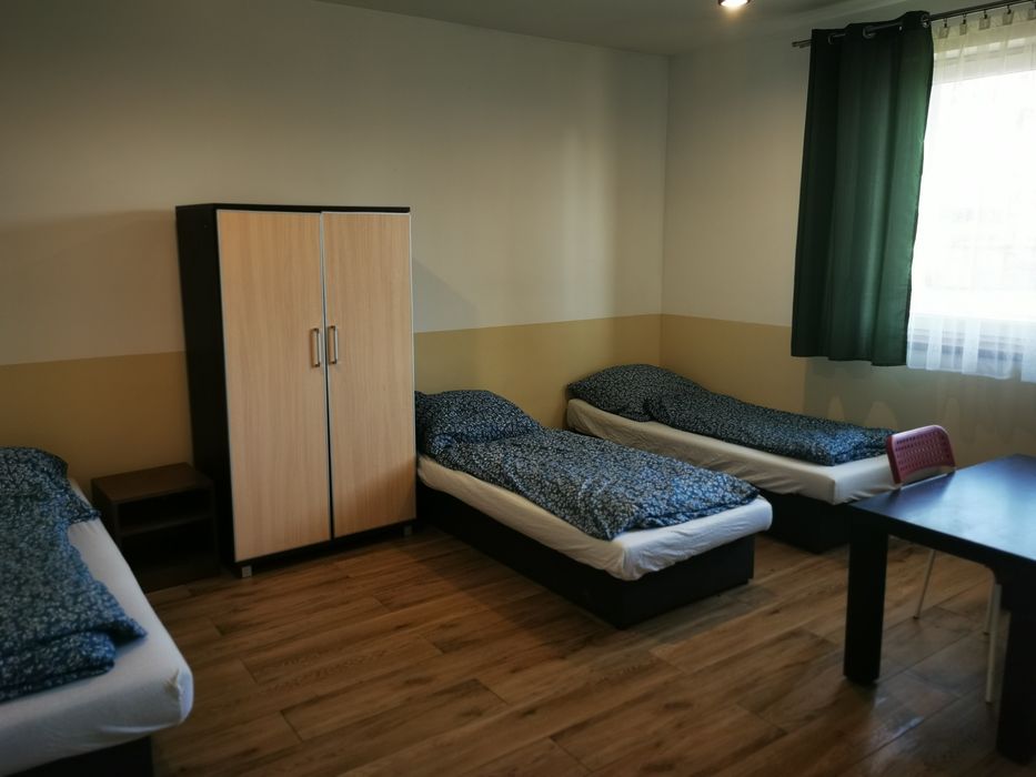 Nowy  Apartament 75 m2  dla firm.