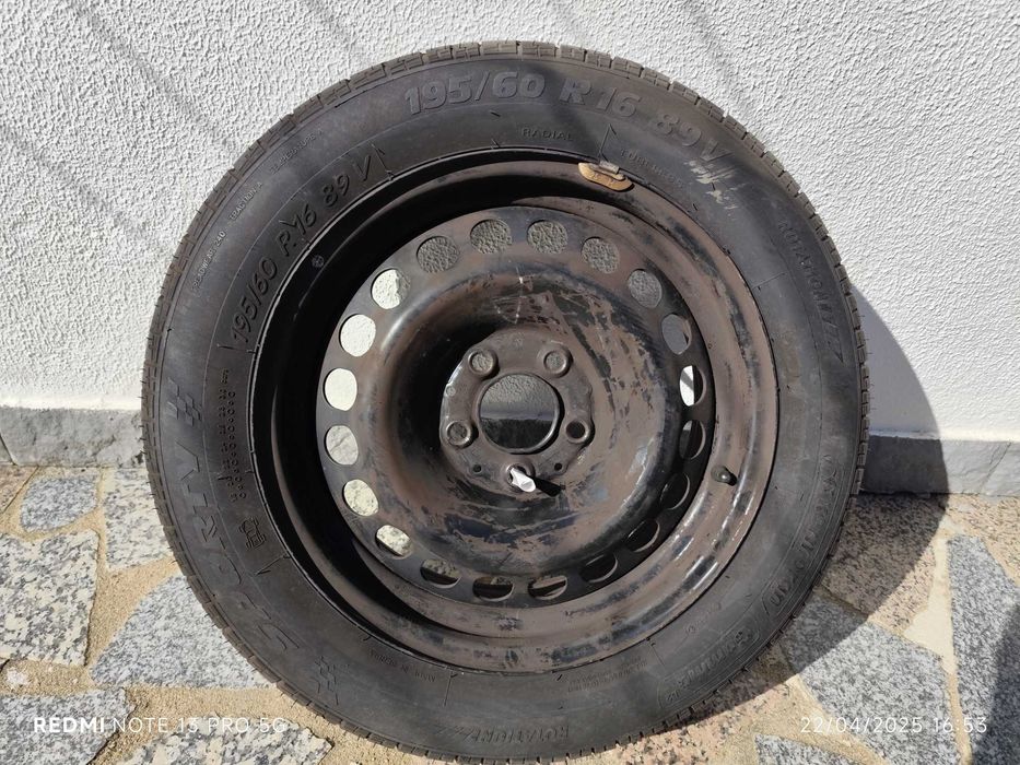 Pneus de Mercedes c 200 como novos