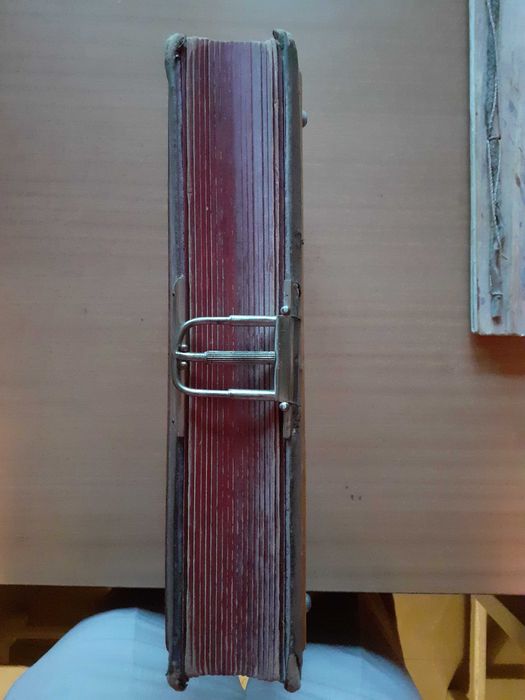 Фотоальбом конца 19-го века