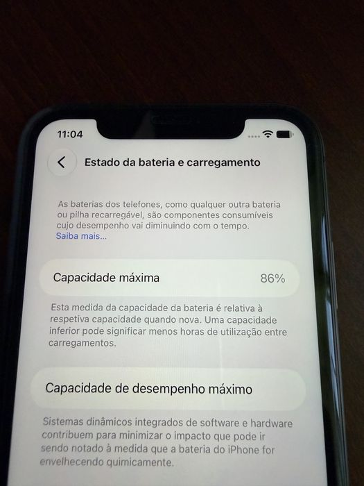iPhone 11 64GB em caixa