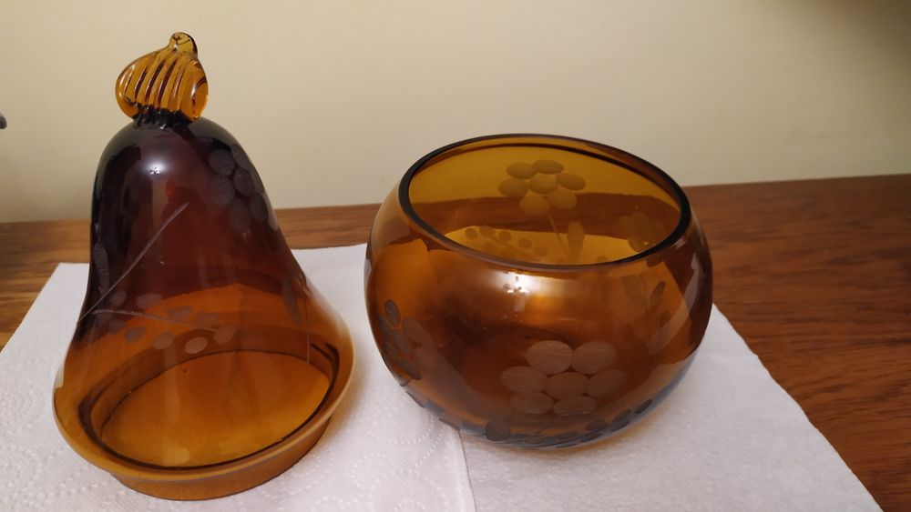 Bursztynowa szklana gruszka kolorowe szkło.