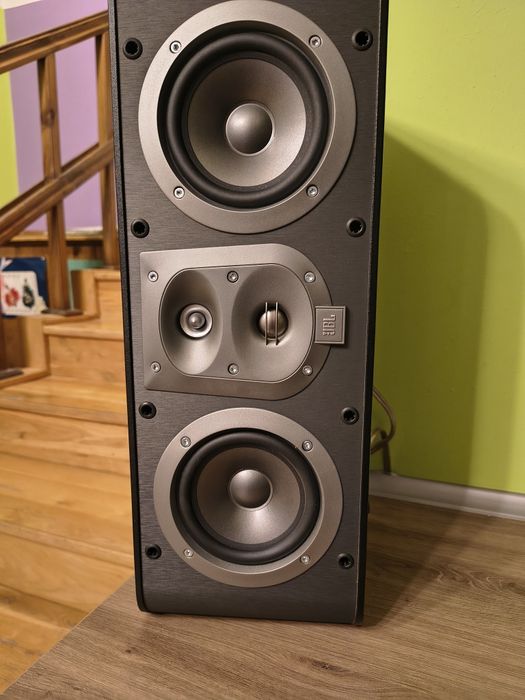 Kolumna centralna  JBL ES25C