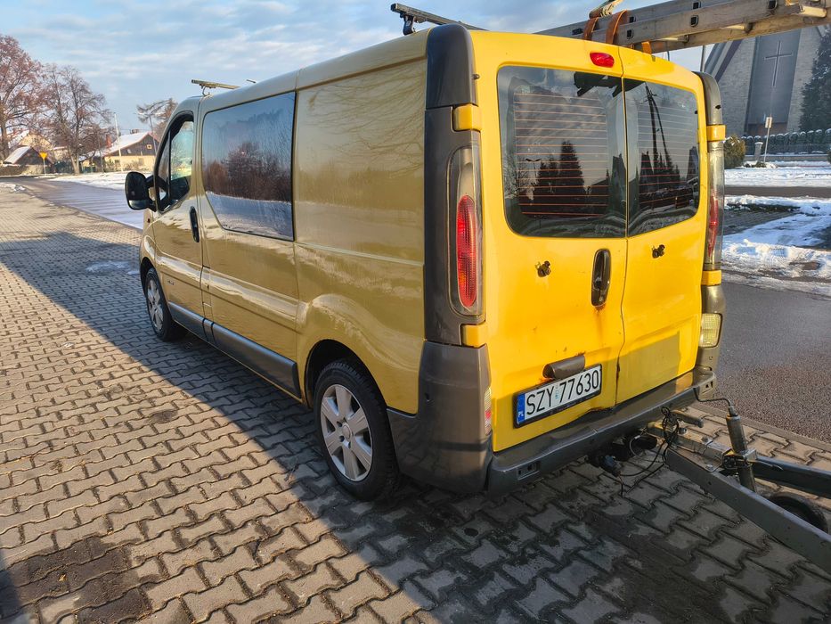 nissan primastar vivaro trafic