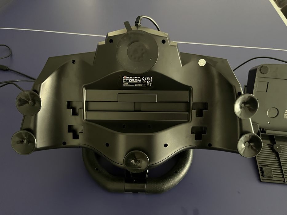 Volante com pedais para ps4 e pc