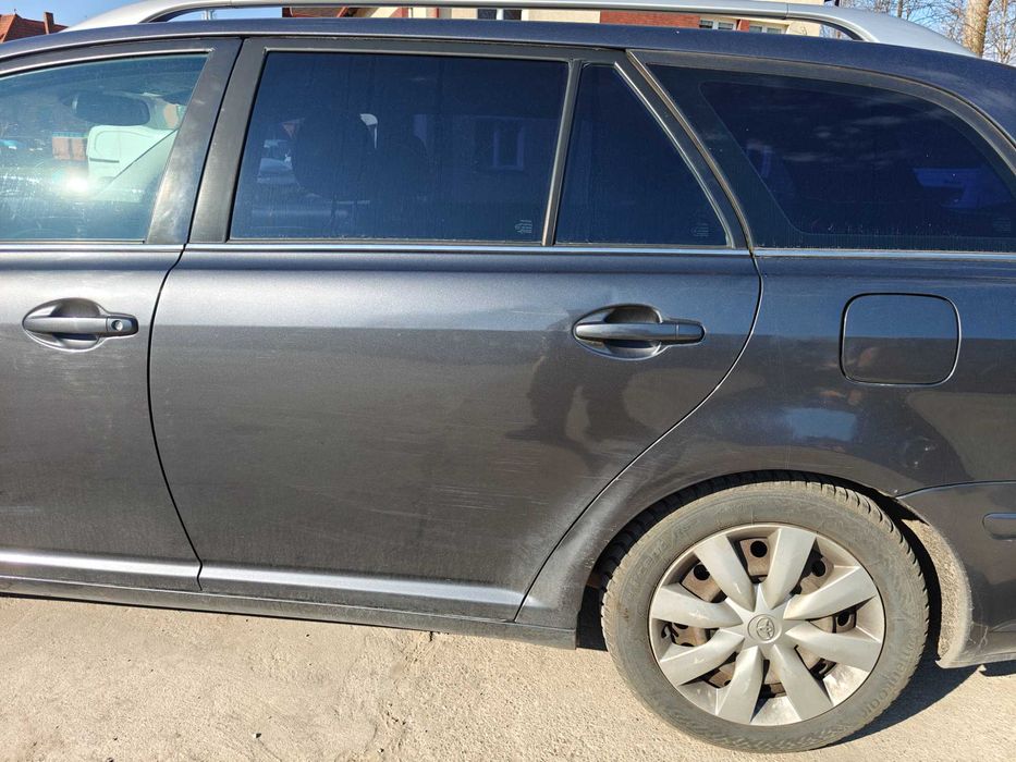 Toyota Avensis 2,0 benz 150KM 2008
