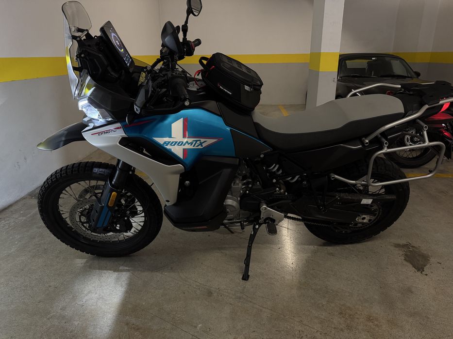 Cfmoto 800MT-X.