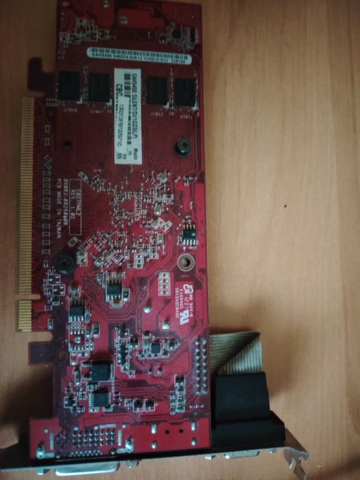 Placa gráfica Asus Eah5450