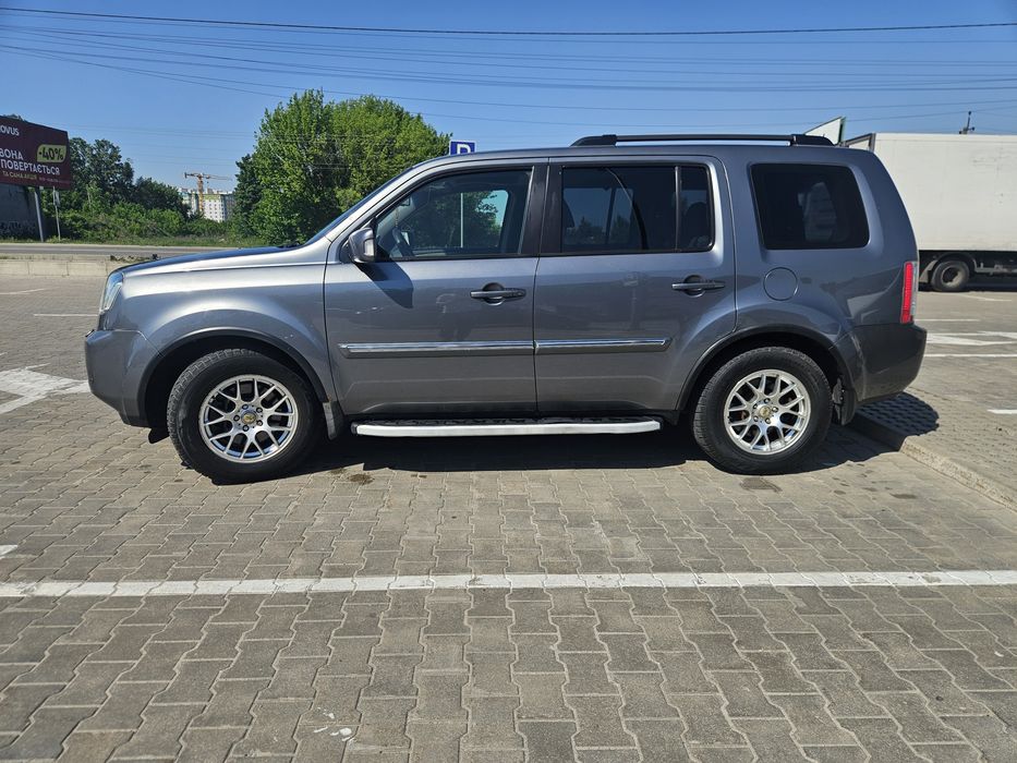 Продам автомобіль Honda Pilot 2010 Перший власник, в рідній фарбі
