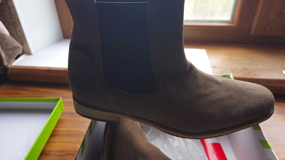 Чоловічі шкіряні чоботи