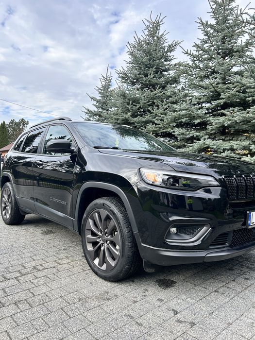 Jeep Cherokee 3.2 V6. 80th Anniversary