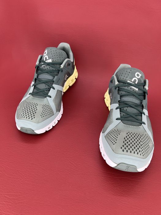 Кросівки 40р. On Running (On Cloud)