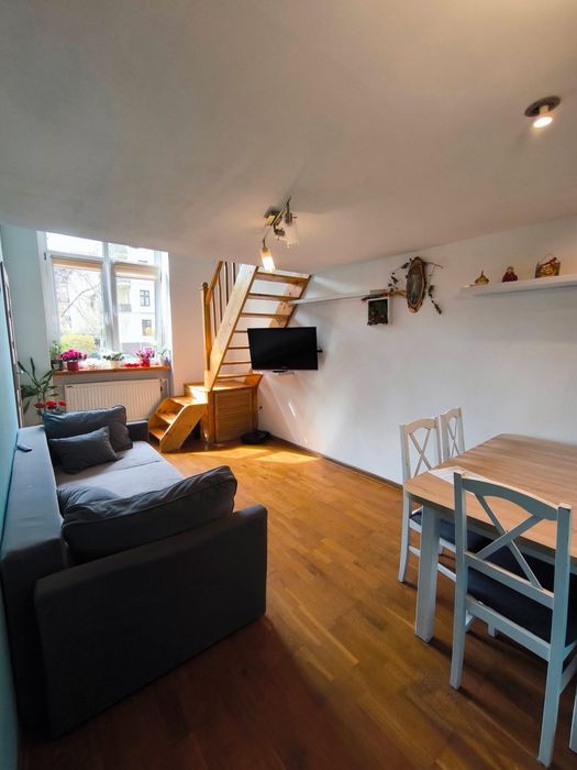 Sprzedam mieszkanie z antresola 5 pokoi ok.80 m² - Widok 2