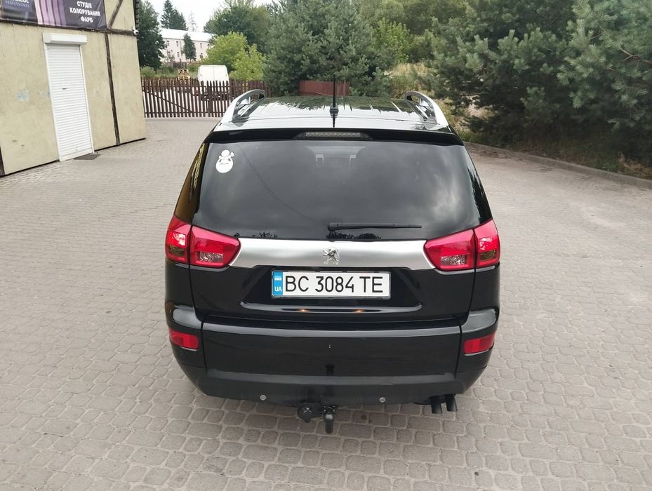 Продам PEUGEOT 4007,4x4, 7-місна,2.2 dizel, рідна фарба!
