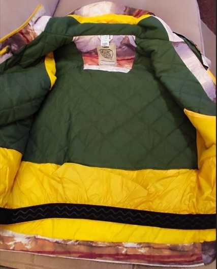 Używana dziecięca kurtka softshell/snowboard