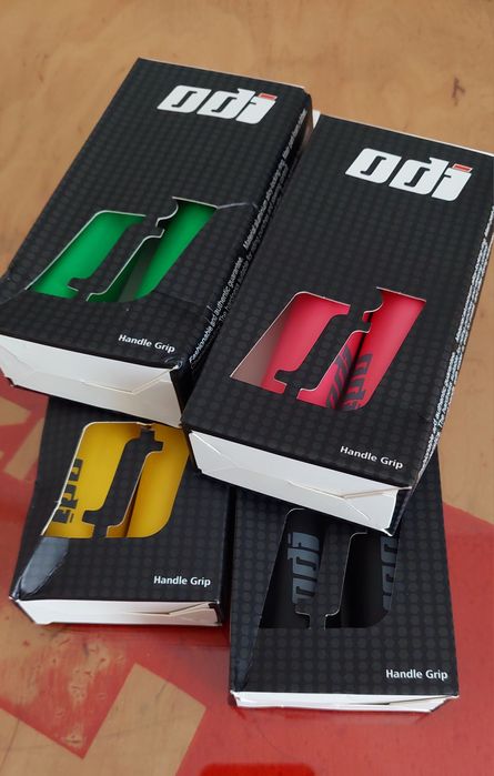 Gripy uchwyty piankowe rowerowe Odi