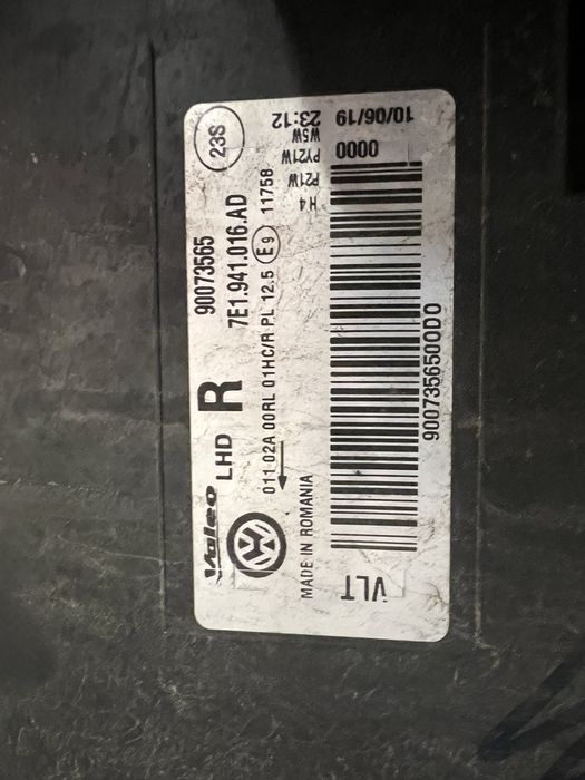 VW T6 Lampy przednie europa komplet refletor transporter caravelle