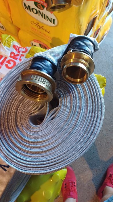 Пожарний рукав .