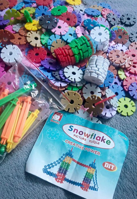 Klocki wafle konstrukcyjne snowflake dzień dziecka