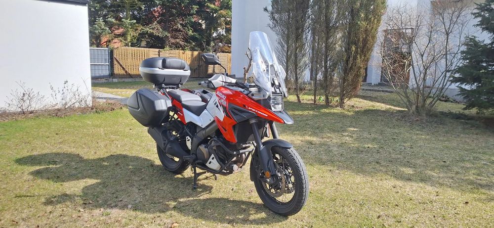 Suzuki V-STROM ​Suzuki V-Strom 1050 XT | Salon PL | 1. Właściciel | Serwis ASO