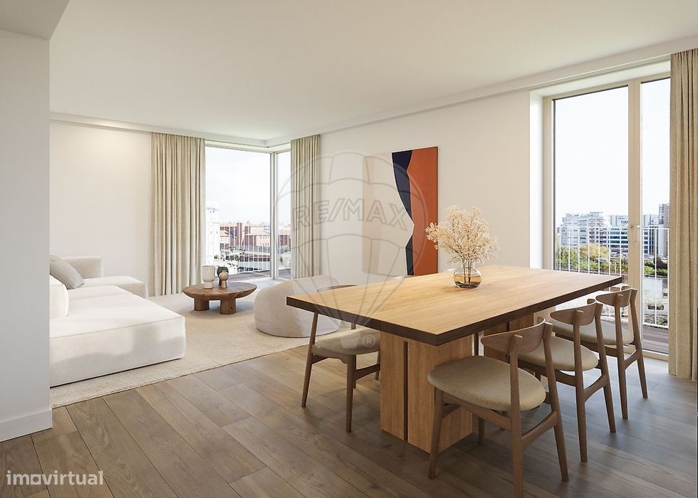 Apartamento T4 para venda