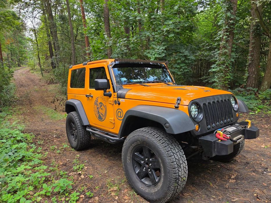 Jeep Wrangler Stan doskonały , świetnie doposażony, zadbany . W doskonałej kondycji.